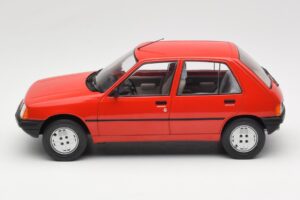 Peugeot 205 Piros MCG 1:18 MCG18492 Fém – 3. kép a 6-ből