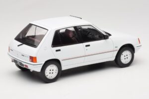 Peugeot 205 Fehér MCG 1:18 MCG18493 Fém – 2. kép a 6-ből