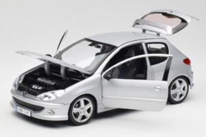 Peugeot 206 RC Aluminium Ezüst Norev 1:18 184726 Fém – 2. kép a 8-ből