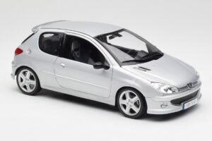 Peugeot 206 RC Aluminium Ezüst Norev 1:18 184726 Fém – 6. kép a 8-ből