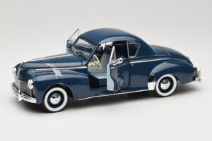 Peugeot 302 Coupe Kék Solido 1:18 8168 Fém – 2. kép a 8-ből