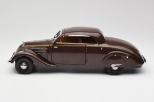 Peugeot 402 Eclipse Csokoládé Norev 1:18 184873 Fém – 5. kép a 12-ből