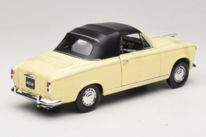 Peugeot 403 Kabrió Bézs Welly 1:18 12551HW Fém – 2. kép a 6-ből