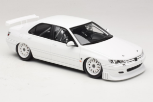 Peugeot 406 by Khyzyl Saleem Fehér Otto 1:18 OT1284 Gyanta – 4. kép a 6-ből