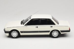 Peugeot 505 V6 White Meije Otto 1:18 OT1297 Gyanta – 3. kép a 6-ből