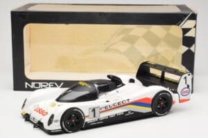 Peugeot 905 Evo 1B Group C #1 Peugeot Talbot Sport D. Warwick / Y. Dalmas / M. Blundell 24 Hours of Le Mans Winner 1992 Norev – 6. kép a 6-ből