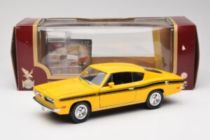 Plymouth Barracuda Sárga Road Legends 1:18 92178 Fém – 8. kép a 8-ből