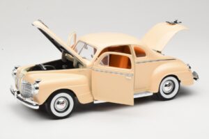 Plymouth Coupe Bézs Road Signature 1:18 92398 Fém – 2. kép a 8-ből