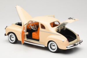 Plymouth Coupe Bézs Road Signature 1:18 92398 Fém – 5. kép a 8-ből