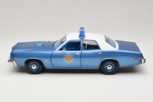 Plymouth Fury Police Pursuit Smokey and the Bandit GreenLight 1:18 19044 Fém – 4. kép a 8-ből