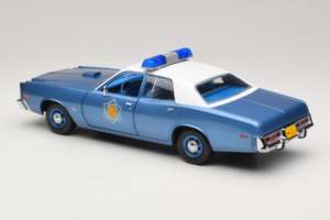 Plymouth Fury Police Pursuit Smokey and the Bandit GreenLight 1:18 19044 Fém – 7. kép a 8-ből
