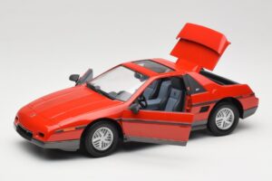 Pontiac Fiero GT Piros Road Signature 1:18 92588 Fém – 2. kép a 8-ből