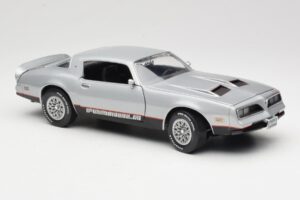 Pontiac Firebird Formula Ezüst ERTL 1:18 33514 Fém – 6. kép a 8-ből