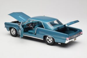 Pontiac GTO Hurst Edition Kék Maisto 1:18 531885 Fém – 5. kép a 8-ből