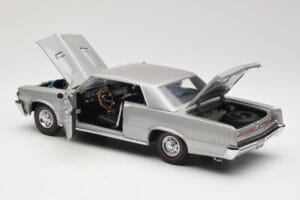 Pontiac GTO Ezüst Sun Star 1:18 1821 Fém – 5. kép a 8-ből