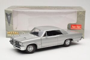 Pontiac GTO Ezüst Sun Star 1:18 1821 Fém – 8. kép a 8-ből