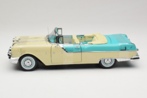 Pontiac Star Chief I Love Lucy Nautilus Blue Fehér Sun Star 1:18 5057 Fém – 4. kép a 7-ből