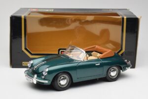 Porsche 356B Kabrió Zöld Bburago 1:18 3051-M1 Fém – 8. kép a 8-ből