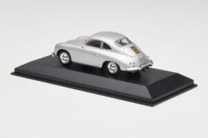 Porsche 356B Coupe Ezüst Minichamps 1:43 400064321 Fém – 3. kép a 4-ből