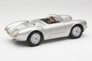 Porsche 550 A Spyder Ezüst Maisto 1:18 50314 Fém – 3. kép a 8-ből
