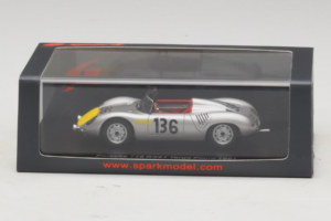 Porsche 718 RS 61 #136 S. Moss / G. Hill Porsche KG Targa Florio 1961 Spark 1:43 S4149 Gyanta – 4. kép a 4-ből
