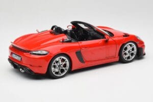 Porsche 718 Spyder RS Guards Red Norev 1:18 187271 Fém – 3. kép a 8-ből