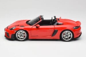 Porsche 718 Spyder RS Guards Red Norev 1:18 187271 Fém – 4. kép a 8-ből