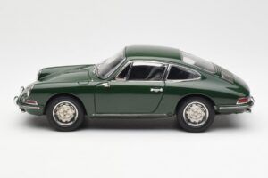 Porsche 901 Zöld CMC 1:18 M-067B Fém – 3. kép a 6-ből