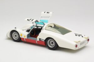 Porsche 906 LH #31 H. Herrmann / H. Linge Porsche System Engineering 24 Hours of Le Mans 1966 Minichamps 1:18 100666131 Fém – 5. kép a 8-ből