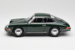 Porsche 911 901 Irish Zöld Kyosho 1:18 08969G Fém – 4. kép a 8-ből