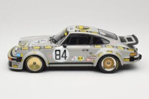 Porsche 934 Anny-Charlotte Verney #84 A-C. Verney / R. Metge / P. Bardinon 24 Hours of Le Mans 1979 Minichamps 1:18 155796484 – 3. kép a 6-ből