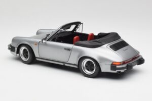 Porsche 911 930 Carrera 3.2 Kabrió Szürke Metál Minichamps 1:18 100063034 Fém – 7. kép a 8-ből