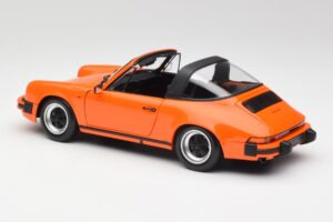Porsche 911 930 Carrera 3.2 Targa Narancs Minichamps 1:18 100063064 Fém – 7. kép a 8-ből