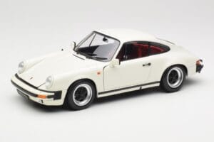 Porsche 911 930 Carrera 3.2 Grand Prix White Minichamps 1:18 100063024 Fém