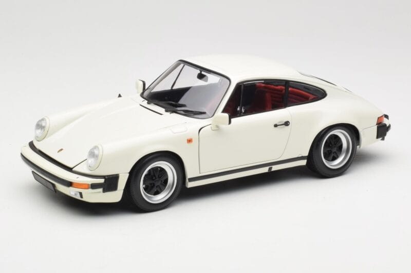 Porsche 911 930 Carrera 3.2 Grand Prix White Minichamps 1:18 100063024 Fém