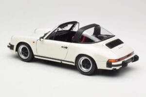 Porsche 911 930 Carrera Targa 3.2 Grand Prix White Minichamps 1:18 100063062 Fém – 7. kép a 8-ből