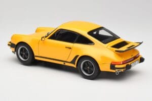Porsche 911 930 Turbo 3.0 Sárga Norev 1:18 187579 Fém – 7. kép a 8-ből