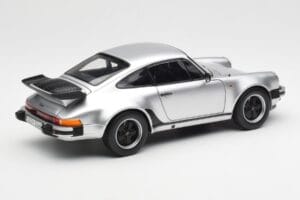 Porsche 911 930 Turbo 3.3 Ezüst Norev 1:18 187574 Fém – 3. kép a 8-ből