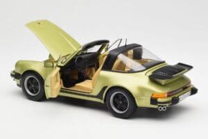 Porsche 911 930 Turbo Targa Zöld Metál Norev 1:18 187526 Fém – 7. kép a 10-ből