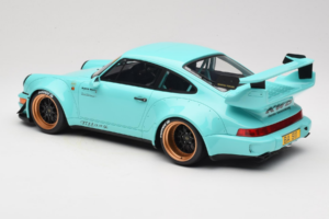 Porsche 911 964 RWB Tiffany GT Spirit 1:12 GT951 Gyanta – 5. kép a 6-ből