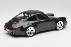 Porsche 911 964 Strosek Mega 30 Tölgyfa Zöld Metál GT Spirit 1:18 GT482 Gyanta – 2. kép a 6-ből