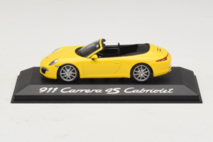 Porsche 911 991 Carrera 4S Kabrió Sárga Minichamps 1:43 WAP0201120C Fém