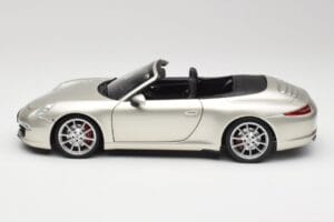 Porsche 911 991 Carrera S Kabrió GT Ezüst Metál Minichamps 1:18 100061030 Fém – 4. kép a 8-ből