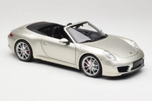 Porsche 911 991 Carrera S Kabrió GT Ezüst Metál Minichamps 1:18 100061030 Fém – 6. kép a 8-ből