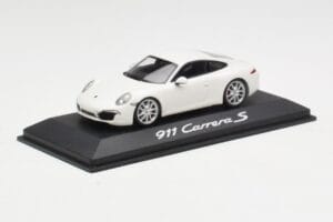 Porsche 911 991 Carrera S Fehér IAA Frankfurt 2011 Minichamps 1:43 WAX20100090 Fém – 2. kép a 5-ből
