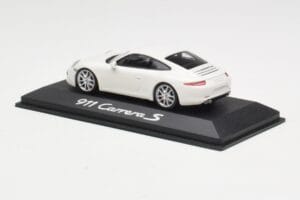 Porsche 911 991 Carrera S Fehér IAA Frankfurt 2011 Minichamps 1:43 WAX20100090 Fém – 4. kép a 5-ből
