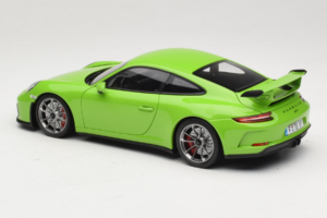 Porsche 911 991 GT3 Zöld Shmee150 Minichamps 1:18 110067025 Fém – 7. kép a 8-ből