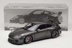 Porsche 911 991 GT3 Grey Metallic Minichamps 1:18 110062720 Fém – 8. kép a 8-ből