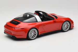 Porsche 911 991 Targa GTS Piros GT Spirit 1:18 GT718 Gyanta – 2. kép a 6-ből