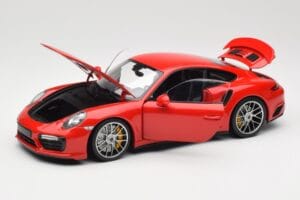 Porsche 911 991 Turbo S Guards Red Minichamps 1:18 110067122 Fém – 2. kép a 8-ből